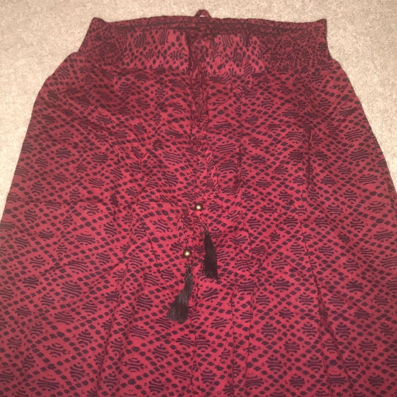 Loose, flare pants - Picture 2 of 2